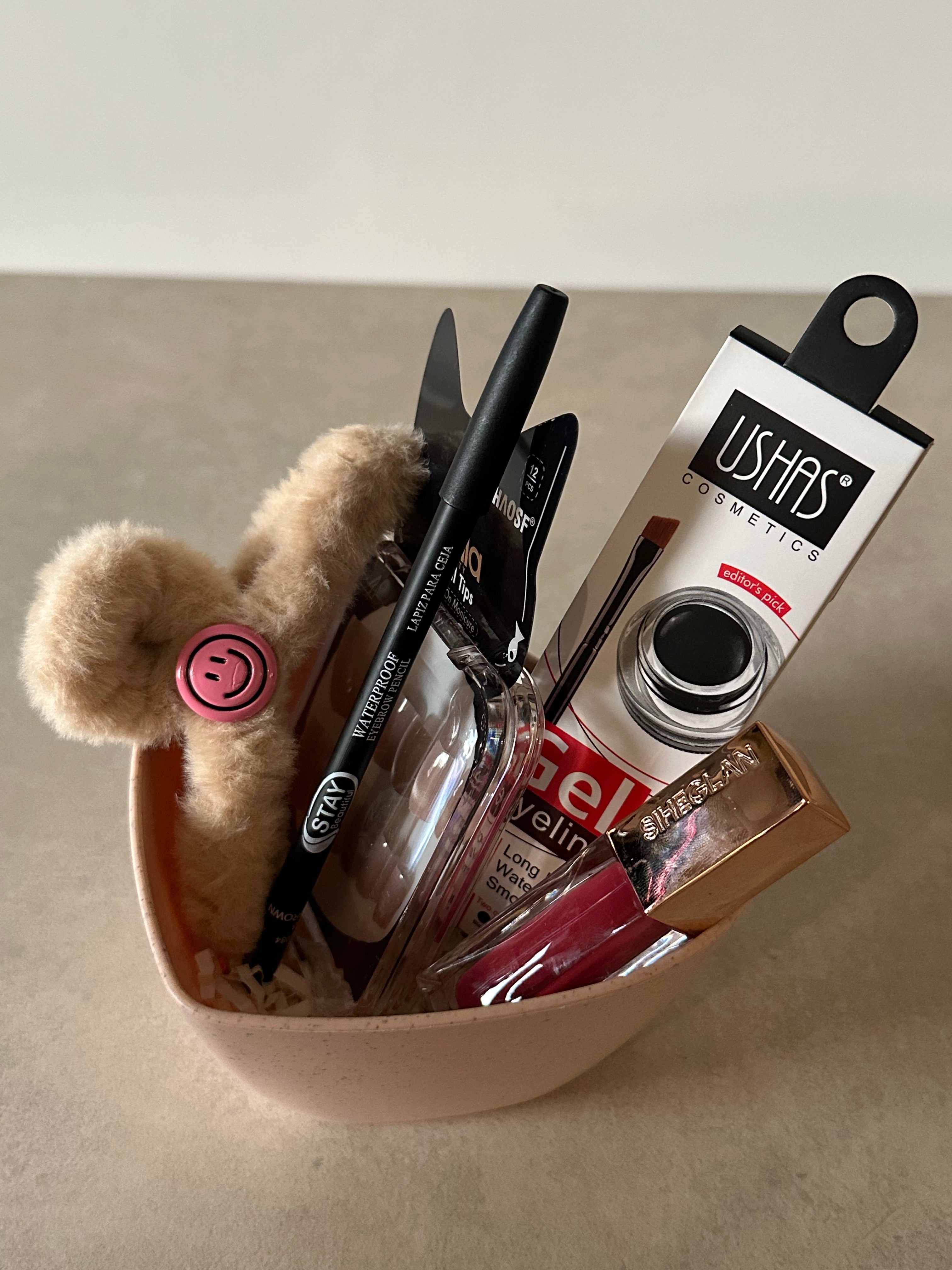 Pretty Face Cute Energy