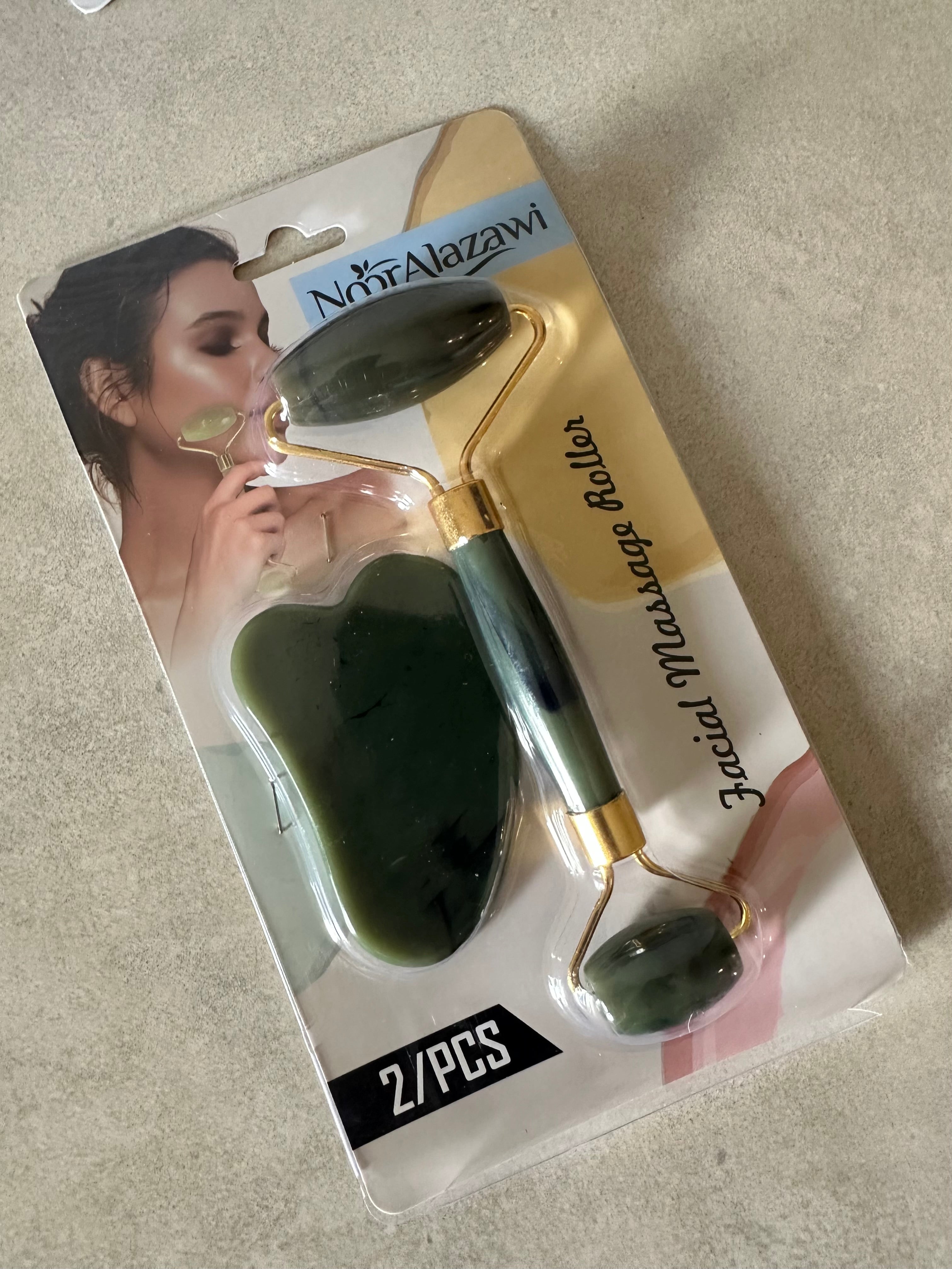 Facial Roller & Massager Set Natural Jade